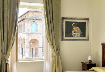 Biagetti Bedrooms Affittacamere has Balcony rooms