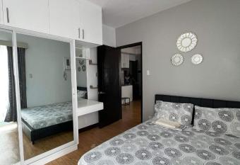 1Br condo@Mesaverte Residences has Balcony rooms
