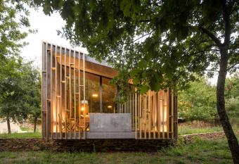 Syntony Hotels - Paradinha Village has Balcony rooms