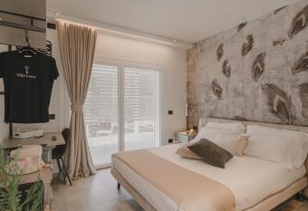 VillaLume allows 18 year olds to book a room