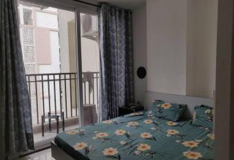 1BHK Couple Friendly has Balcony rooms