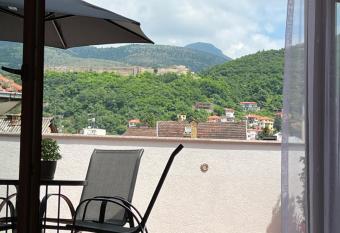 Zani Boutique Hotel has Balcony rooms