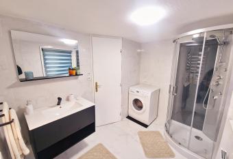 La casa de rosita, proche d Europa-park et Rulantica allows 18 year olds to book a room