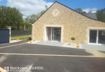 Aquadetente loudeac has Balcony rooms