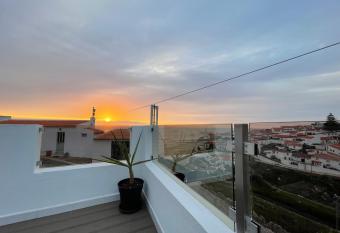 Azenhas do Mar Cliffs House allows 18 year olds to book a room