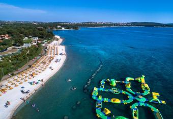 Holiday Centre Bi village has Balcony rooms