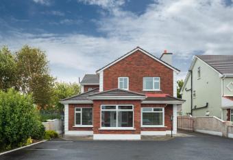 Silver Sea allows 18 year olds to book a room