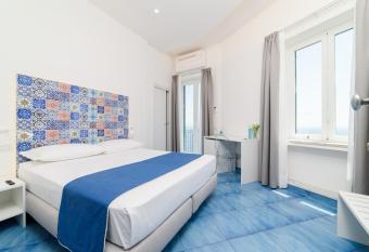 La Dimora del Maestro has Balcony rooms