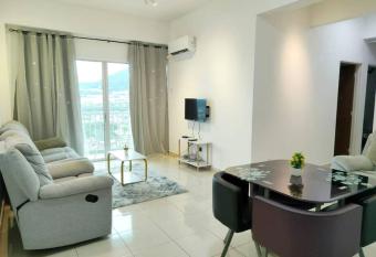 Comfy Home Near to SPICE and USM allows 18 year olds to book a room