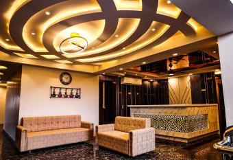 Kanha Inn allows 18 year olds to book a room