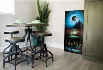 Cozy Marine Corps Home Near MCRD w/ a Beach Pass allows 18 year olds to book a room