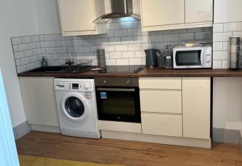 Flat 1 Cairo Street allows 18 year olds to book a room