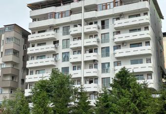 Shah Residence Hotel has Balcony rooms