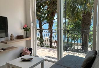 Sea Level has Balcony rooms