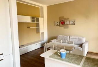 Casa Eugenia has Balcony rooms