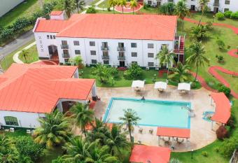 Garden Villa Hotel has Balcony rooms