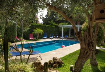 Ai Parchi dei Parrini has Balcony rooms