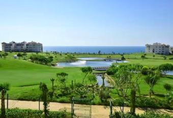 Prestigieux Appartement    Marina Assilah Golf has Balcony rooms