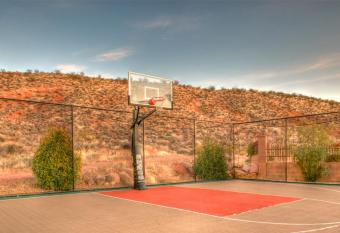 B9 Zion National Park Rental Top Floor 2-bedroom Hillside View has Balcony rooms