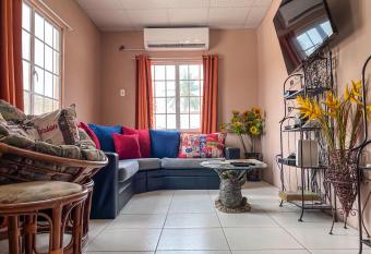 Ramona s Place-Serenity in your Eyes has Balcony rooms