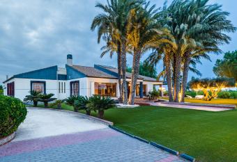 El Bancalito Suites and Garden has Balcony rooms
