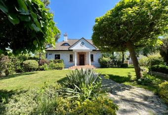 Villa Caterina Rzesz  w allows 18 year olds to book a room