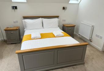 Wayfarers Lodge has Balcony rooms