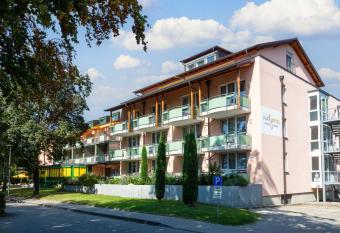 Parkhotel an der Therme has Balcony rooms