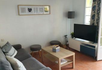 Maison Loupalancot s has Balcony rooms