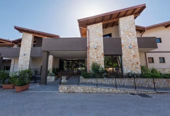 Hotel Centova has Balcony rooms