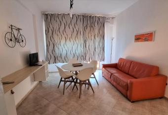 BILO EGADI E MONO EGADI has Balcony rooms