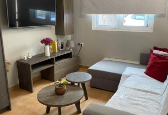 Vasiliki Apartment has Balcony rooms