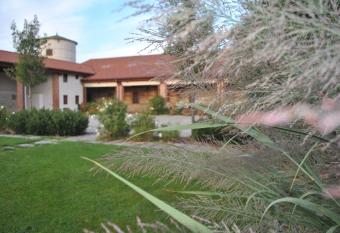 Agriturismo Tetto Garrone has Balcony rooms