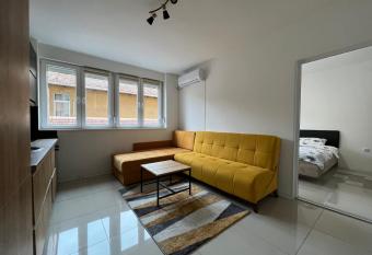 Apartment Monaliza has Balcony rooms