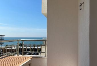 Afer Restaurant Leoni has Balcony rooms