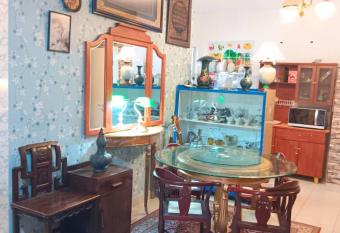 Jati Gold Homestay allows 18 year olds to book a room