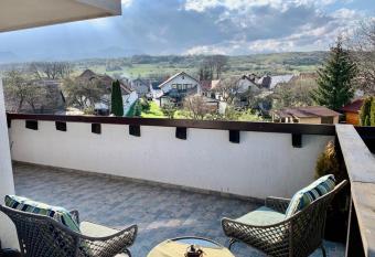 Viktory has Balcony rooms