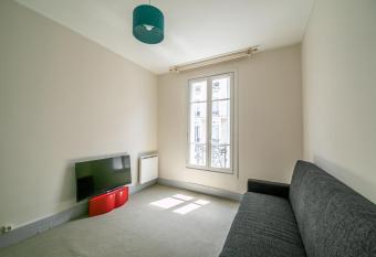 Appartement Ivry has Balcony rooms