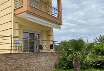 Efrosini s Home has Balcony rooms