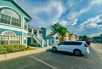 Grand Villas of Island 3BR Apartment near Disney Parks allows 18 year olds to book a room