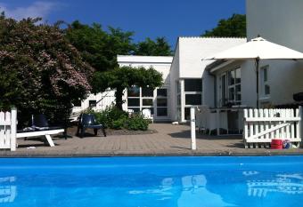 Kathrines Bed & Breakfast has Balcony rooms