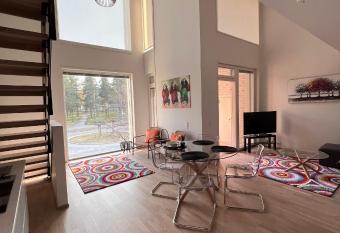 Three Monkeys Loft has Balcony rooms