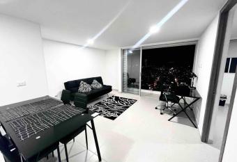 2403 Apto privado con vista en el centro de B/ga has rooms with a private hot tub