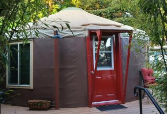Experience Yurt-living a short walk from Davis Bay has Balcony rooms