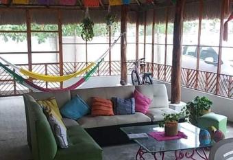 Casa Cielo Azul Sancrisanto has Balcony rooms