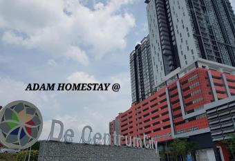 De Centrum by Adam Homestay, Putrajaya Kajang Bangi has Balcony rooms