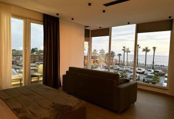 Aral Sea View Apartments & Suites has Balcony rooms