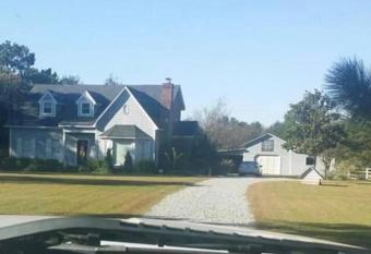 Rose Ellen   s Country Estate allows 18 year olds to book a room