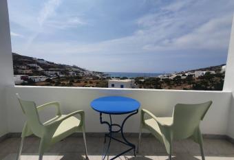Galini Rooms Sikinos Travel has Balcony rooms