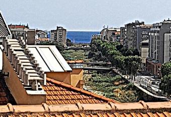 Nido su Savona has Balcony rooms